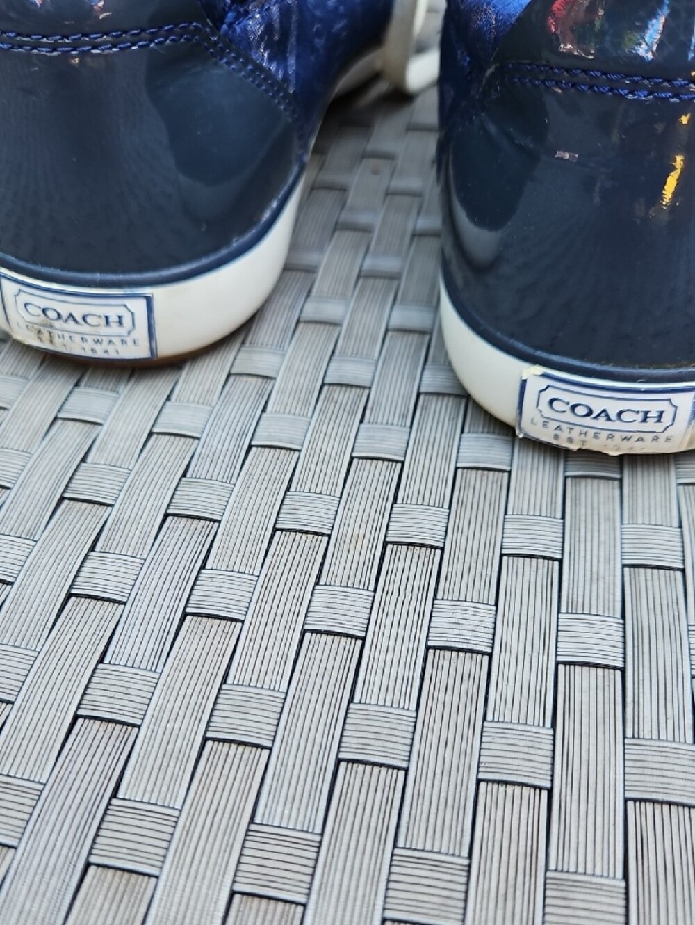 Coach Navy Denim Graphic Metallic Lace-Up Sneakers with White Accents Size 7B - Picture 12 of 17
